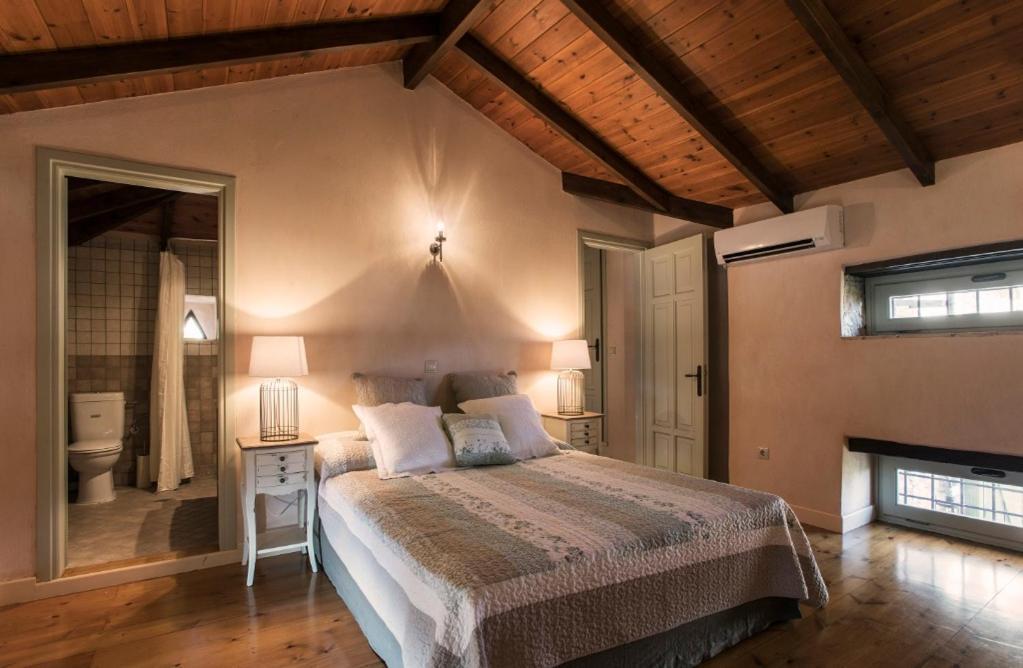 Kyparissia Old Town Lodge With Amazing Sea View ภายนอก รูปภาพ